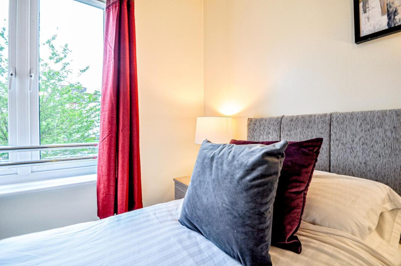 Kings Quarter - Four Bed Apartment - #0202 Maidenhead Kültér fotó